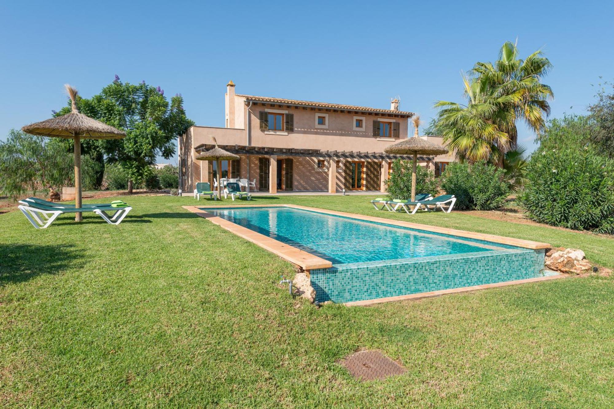 Es Regalo - Pergola Villa *